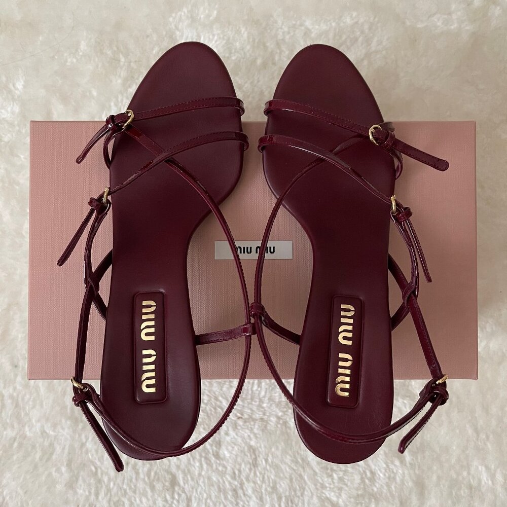 Miu Miu Vernice Strappy Leather Slingback Sandals in Red, Size 41 EU